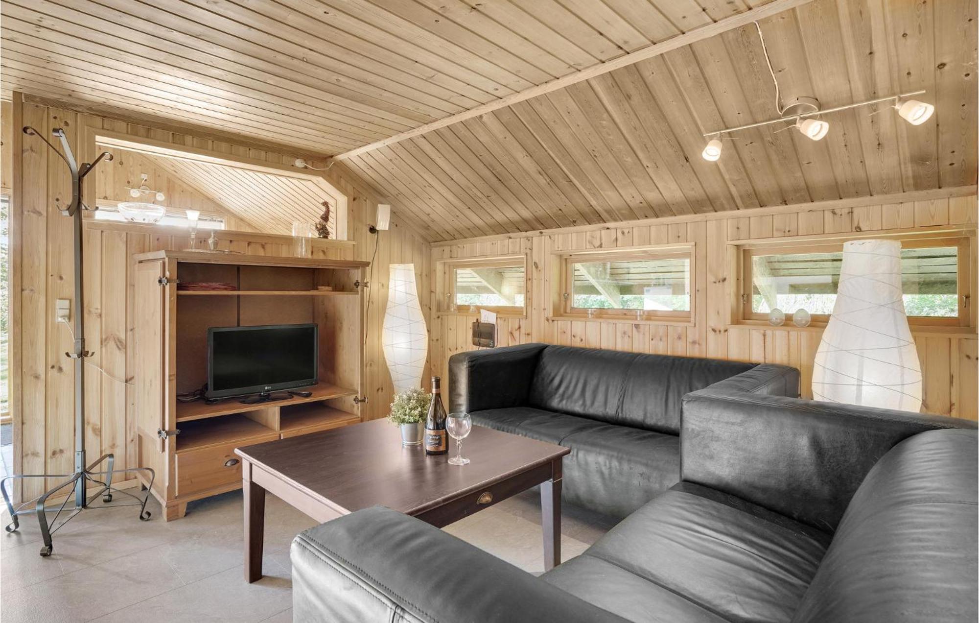 Amazing Home In Kirke Hyllinge With Kitchen Sæby 外观 照片